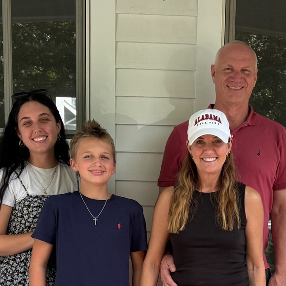 Meet your Posher, Jen - Picture 3 of 11